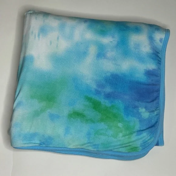 Tidepool Watercolor Large Cloud Blanket - Picture 2 of 7